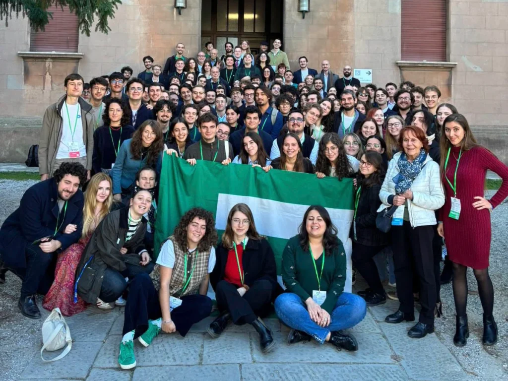 Foto di gruppo delegati e ospiti del congresso